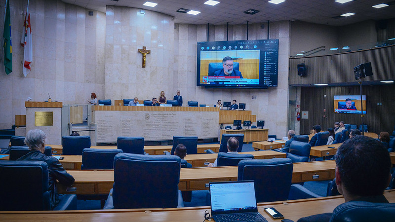 Jockey anuncia acordo para quitar d&iacute;vida municipal