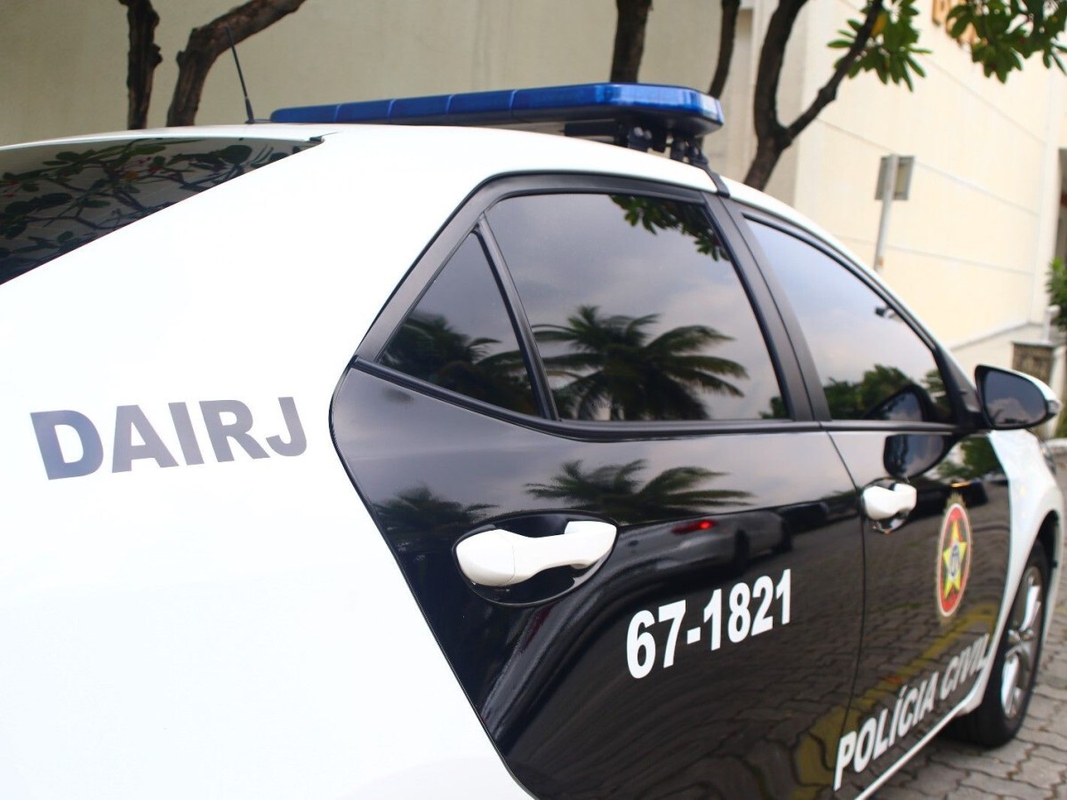Pol&iacute;cia Civil prende homem apontado como intermediador irregular de transporte