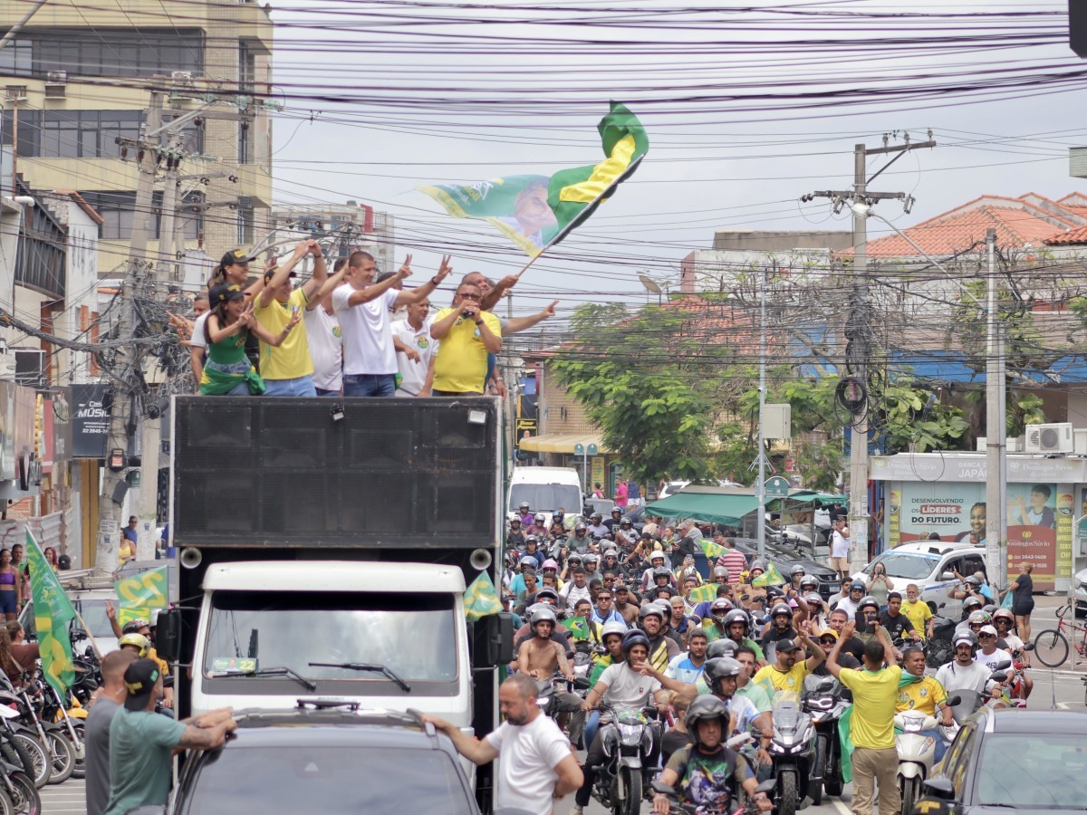 Fl&aacute;vio Bolsonaro intensifica agendas no Rio de Janeiro