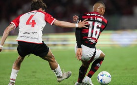 Flamengo vai a campo com desfalques