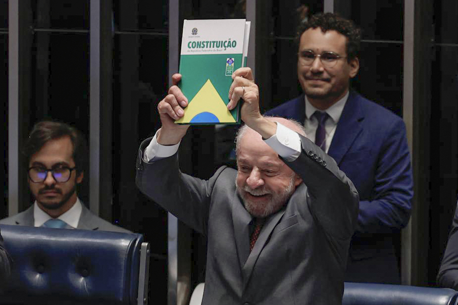 Fim da 6x1 causar&aacute; impactos, mas preju&iacute;zos podem n&atilde;o ser elevados se bem planejados