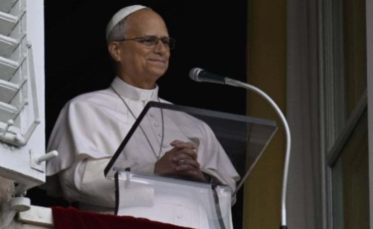 Papa Le&atilde;o XIV realiza primeira missa para fi&eacute;is ap&oacute;s deixar hospital