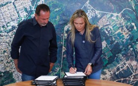 Celina prop&otilde;e mudan&ccedil;as em licita&ccedil;&otilde;es; Grass busca conquistar o p&uacute;blico jovem
