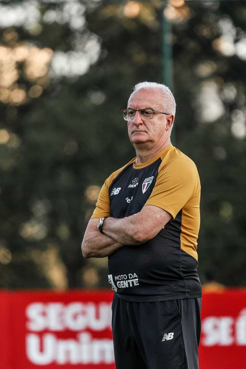 Dorival tem futuro incerto no S&atilde;o Paulo
