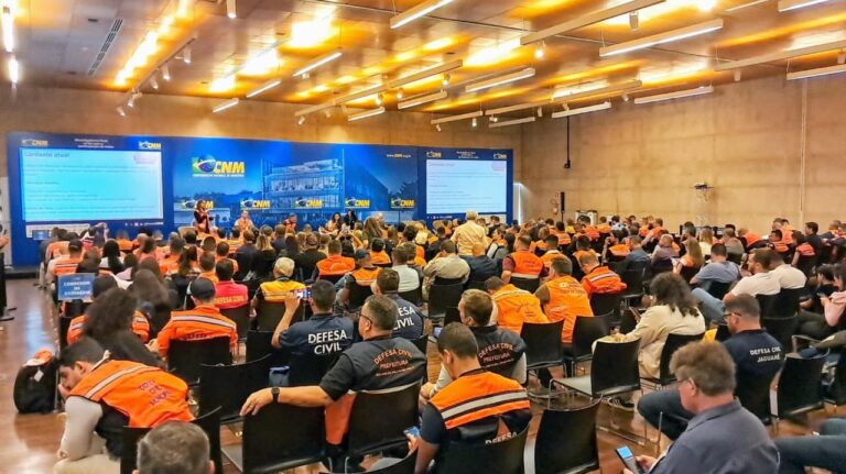Saquarema participou do II Encontro Nacional das Defesas Civis Municipais