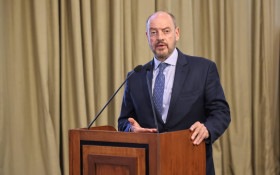 Couto determina afastamento de PMs de abordagem a secret&aacute;rio