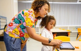 Rio anuncia bonifica&ccedil;&atilde;o para servidores da Educa&ccedil;&atilde;o ap&oacute;s avan&ccedil;o no IDEB