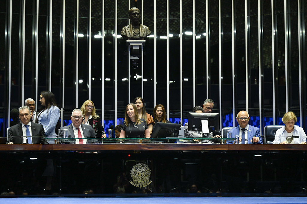 Senado Federal celebra os 60 anos da Unicamp