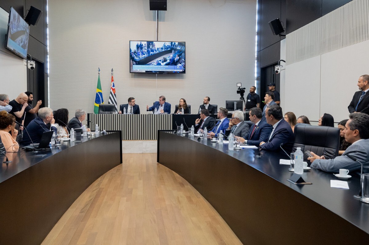 Deputados analisam contas de 2025 de Tarc&iacute;sio e debatem seguran&ccedil;a, transportes e infraestrutura