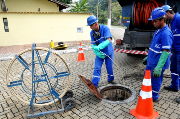 Fundo estadual vai custear obras de liga&ccedil;&atilde;o de esgoto executadas pela Sabesp em SP