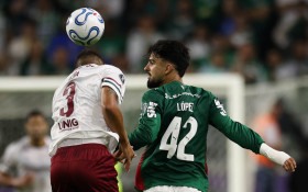Fluminense perde nos p&ecirc;naltis e d&aacute; adeus &agrave; Libertadores
