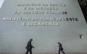 Governo estuda criar autarquia para centralizar aposentadorias