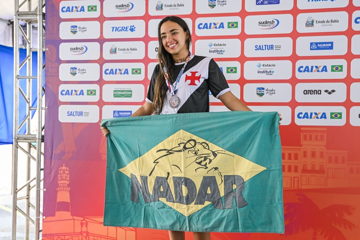 Campe&atilde; da Copa do Brasil, Bela Faria busca apoio para disputar Mundial de &Aacute;guas Abertas