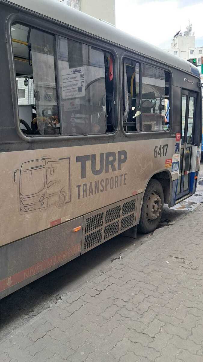 Justi&ccedil;a suspende obriga&ccedil;&atilde;o de cobrador nas linhas de &ocirc;nibus