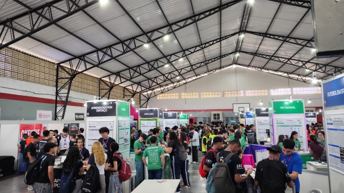 Campinas leva 2,5 mil alunos &agrave; feira BentoTec na Etec Bento Quirino
