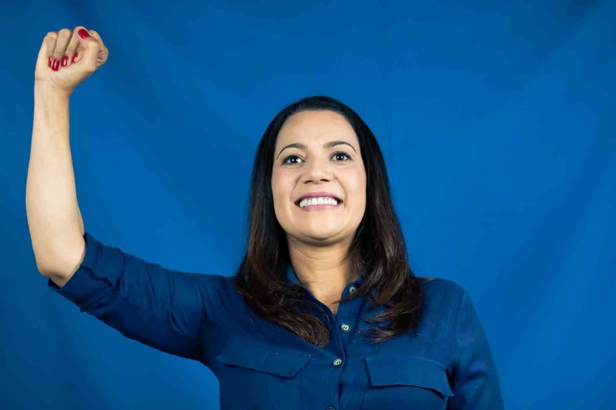 Mailza Assis &eacute; reeleita governadora do Acre com 66,17% dos votos e derrota Alan Rick