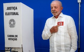 Lula vota no ABC Paulista acompanhado de Janja, Alckmin e ministros ap&oacute;s chamar Fl&aacute;vio de "mentiroso"