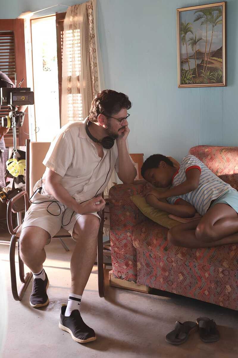 Allan Deberton: 'Fam&iacute;lia n&atilde;o &eacute; uma estrutura natural e acabada; &eacute; uma constru&ccedil;&atilde;o di&aacute;ria'