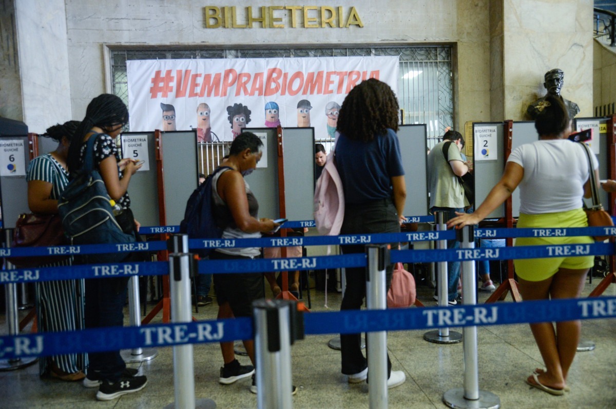 Golpes usam fake news sobre biometria