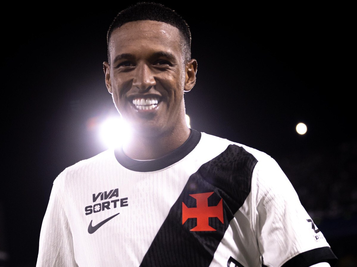 Robert Renan est&aacute; visado pelo futebol europeu