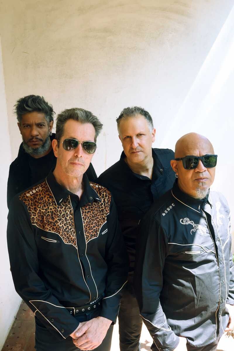 Plebe Rude relan&ccedil;a seu &aacute;lbum cl&aacute;ssico no Circo Voador