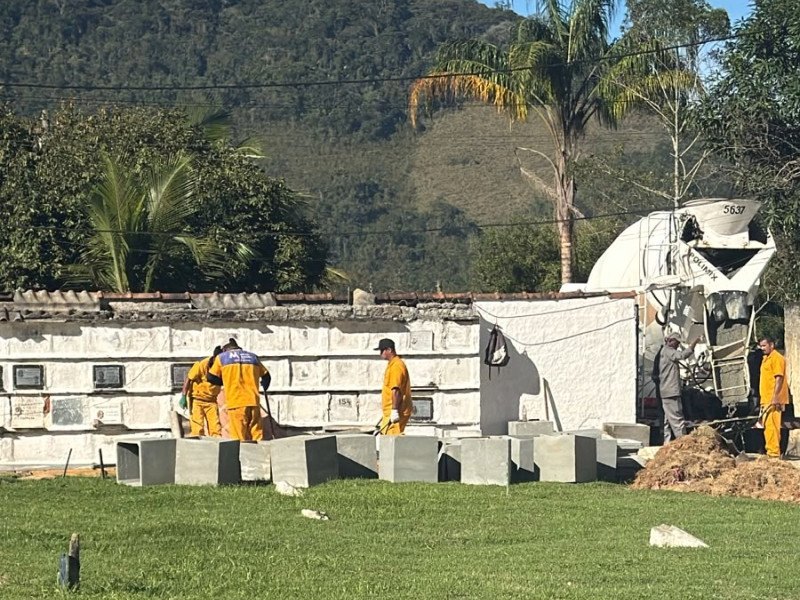 Cemit&eacute;rios de Angra ficar&atilde;o abertos para visita&ccedil;&atilde;o no Dia de Finados