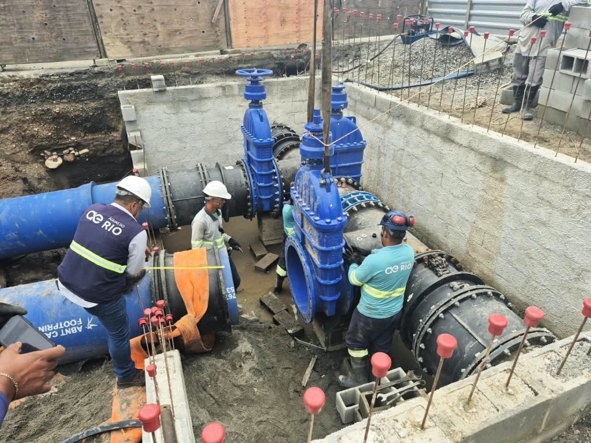 &Aacute;guas do Rio realiza melhorias no abastecimento
